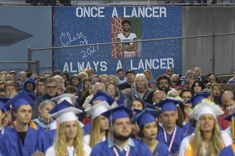 Londonderry High honors class of 2021